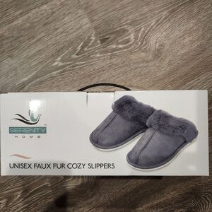 Serenity Soft Gray Faux Fur Slippers